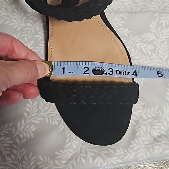 Torrid Black Faux Suede Sandals 4 Inch Heels Size 8.5 W - Picture 6 of 16